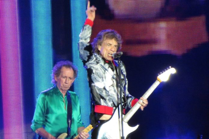Mick Jagger hat sich von seiner Corona-Infektion erholt. / Source: Bruce Alan Bennett/Shutterstock.com