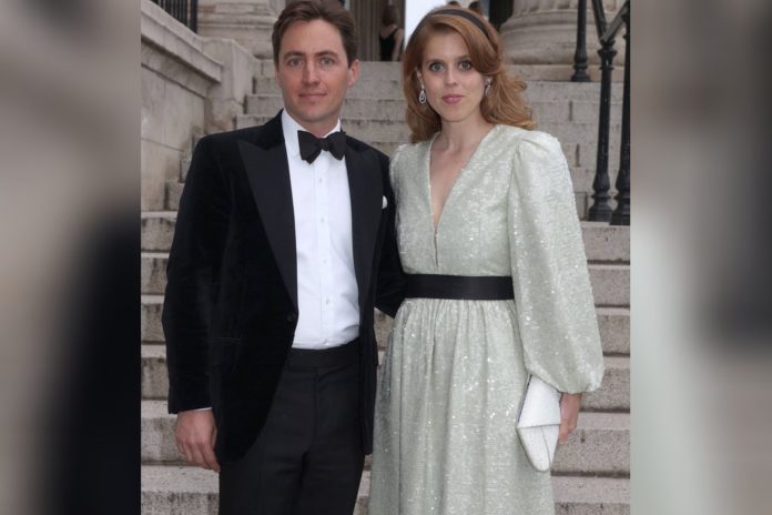Prinzessin Beatrice und ihr Ehemann Edoardo Mapelli Mozzi bei einer Gala der National Gallery in London. / Source: imago images/Matrix