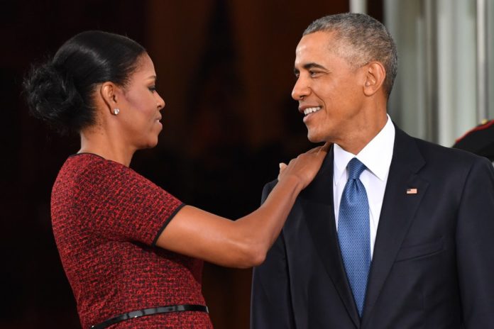 Michelle und Barack Obama setzen weiterhin auf Audio-Inhalte. / Source: CNP/AdMedia/ImageCollect