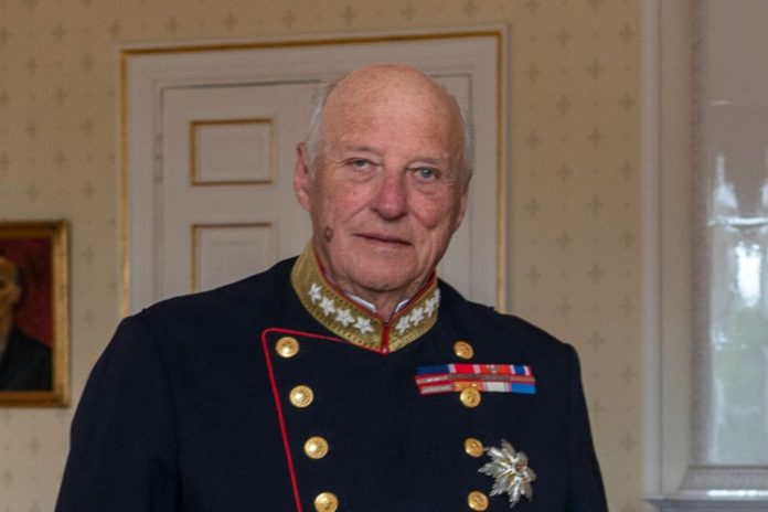 König Harald von Norwegen: Erste Nachricht aus dem Krankenhaus König Harald von Norwegen liegt im Krankenhaus. / Source: imago/NTB ROY