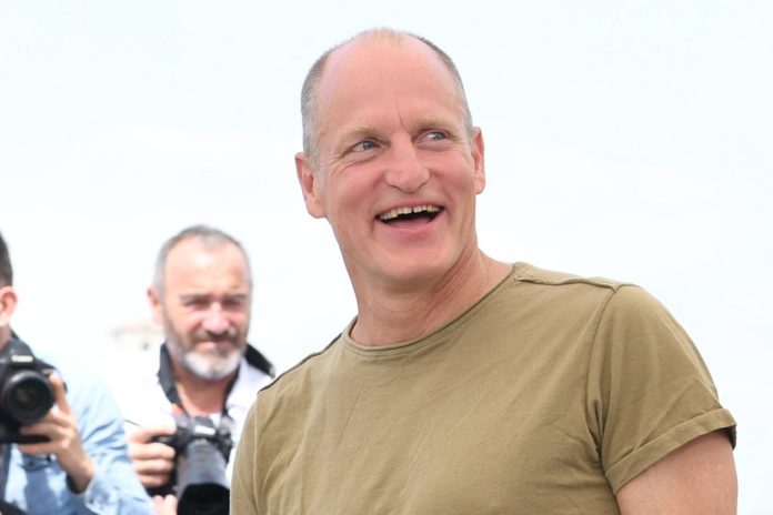 Woody Harrelson schreibt Gedicht für Baby-Doppelgängerin