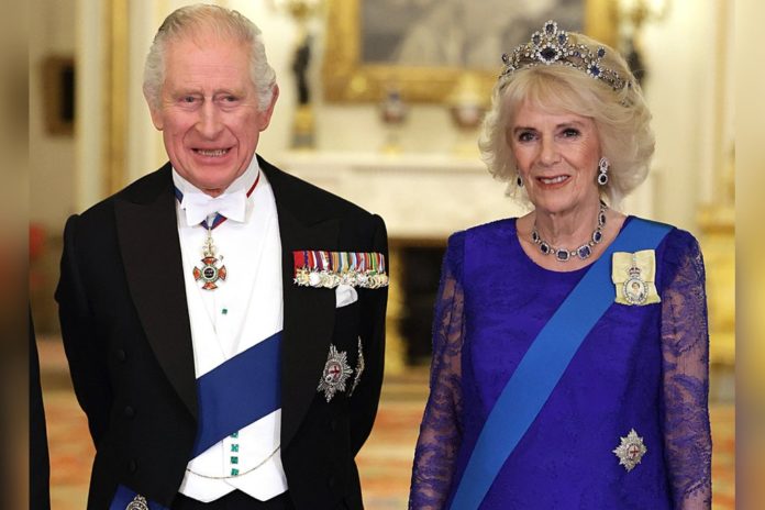 Besuch von König Charles III. in Frankreich muss verschoben werden König Charles III. und Camilla müssen ihre Frankreich-Reise verschieben. / Source: imago/i Images