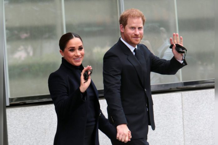 Zieht es Prinz Harry und Herzogin Meghan zurück nach England? Herzogin Meghan und Prinz Harry leben seit 2020 in den USA. / Source: imago images/MediaPunch
