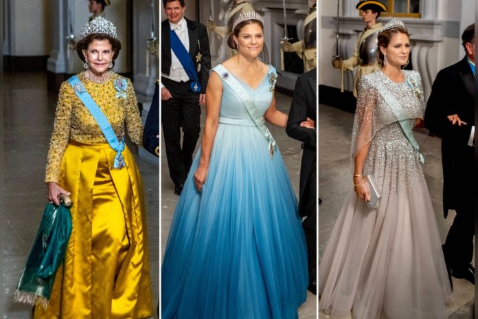Mehr Glamour geht kaum: Königin Silvia (li.) und ihre beiden Töchter Victoria und Madeleine (re.) beim Bankett. / Source: imago/PPE / imago/PPE / imago/PPE