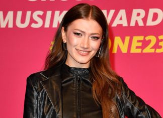 EM-Song: Leony ersetzt Kim Petras als Frontfrau Leony singt den EM-Song. / Source: imago/Future Image