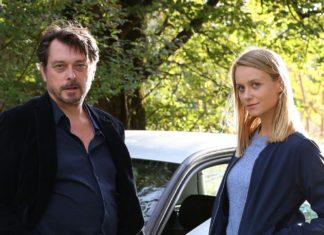 TV-Tipps am Samstag "Landkrimi: Steirerrausch": LKA-Kommissar Sascha Bergmann (Hary Prinz) mit seiner neuen Kollegin Anni Sulmtaler (Anna Unterberger). / Source: ARD Degeto/Programmplanung und P