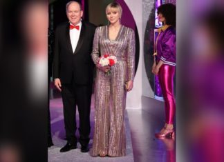Rosenball in Monte-Carlo: Fürstin Charlène funkelt im Disco-Jumpsuit