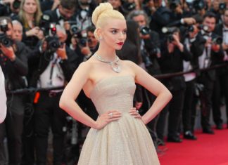 “Furiosa”-Premiere in Cannes: Glamour-Auftritt von Anya-Taylor Joy Anya Taylor-Joy bei der Premiere von "Furiosa: A Mad Max Saga" in Cannes. / Source: Lucia Sabatelli/ddp images