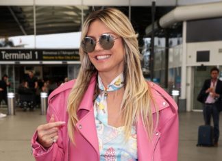 Hingucker! Diese Festival-Accessoires tragen wir 2024 Statement-Sonnenbrillen und Halstücher sind auf Festivals gern gesehene Accessoires. / Source: Cobretti, Marijo/Action Press