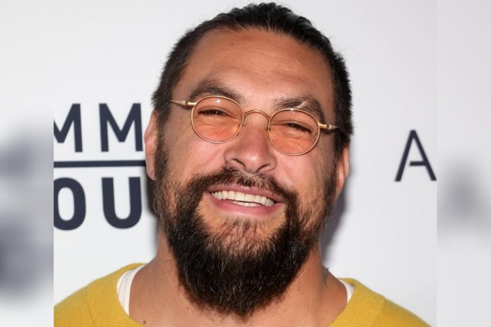 Jason Momoa ist wieder in festen Händen. / Source: IMAGO/Cover-Images