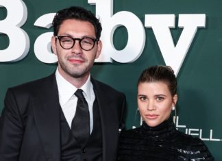 Sofia Richie ist zum ersten Mal Mutter geworden Sofia Richie und Ehemann Elliot Grainge sind Eltern geworden. / Source: Xavier Collin/Image Press Agency/ImageCollect