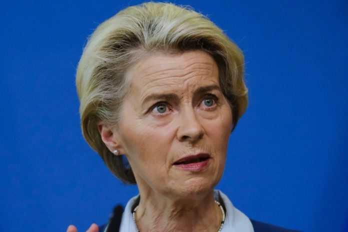 Ursula von der Leyen ist seit dem 1. Dezember 2019 ist sie Präsidentin der Europäischen Kommission. Für die Europawahl am 9. Juni ist sie die CDU-Spitzenkandidatin. / Source: Alexandros Michailidis/Shutterstock.com