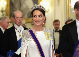 Nach Charles: Auch neues Porträt von Kate sorgt für Verwunderung Prinzessin Kate bei besagtem Staatsbankett. / Source: imago images/i Images
