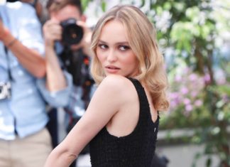 Rapperin 070 Shake: Romantische Glückwünsche für Lily-Rose Depp Lily-Rose Depp ist seit anderthalb Jahren glücklich vergeben. / Source: 2023 ImageCollect.com/ImageCollect
