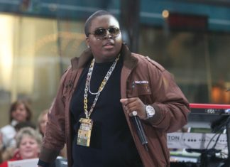 In zehn Fällen: Sean Kingston wegen Betrugs und Diebstahls angeklagt US-Rapper Sean Kingston muss sich in zehn Fällen von Betrug und Diebstahl verantworten. / Source: Mary Duggan/ImageCollect
