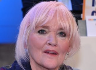 Gaby Köster: “Ich gebe die Hoffnung nicht auf” Gaby Köster hatte 2008 einen Schlaganfall erlitten. / Source: imago/Horst Galuschka