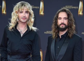 Bill und Tom Kaulitz baggern an Angela Merkel als Podcast-Gast Bill (l.) und Tom Kaulitz sind beide große Merkel-Fans. / Source: Getty Images/WireImage/2023 Tristar Media