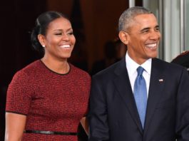 Die Obamas feiern nach dem Ende der Präsidentschaft von Barack Obama Erfolge als Hollywood-Produzenten. / Source: imago images/ZUMA Wire