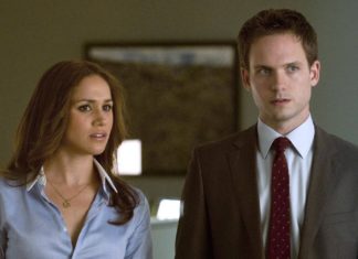 “Suits”-Star Patrick J. Adams hält Comeback als Film für möglich Patrick J. Adams mit Meghan Markle, der heutigen Herzogin von Sussex, in "Suits". / Source: imago images/Mary Evans