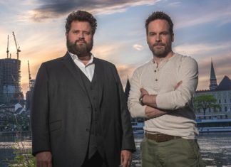 “Ein Fall für zwei” feiert Jubiläum: Neue Folgen starten im September Antoine Monot, Jr. und Wanja Mues spielen seit zehn Jahren in "Ein Fall für zwei". / Source: ZDF / Daniel Dornhöfer.