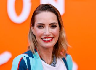 Moderatorin Sarah Valentina Winkhaus: Mutterfreuden dank Samenspende Im März 2023 überraschte Sarah Valentina Winkhaus mit der Geburt ihrer Tochter. / Source: imago/Panama Pictures