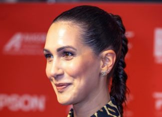 Clea-Lacy Juhn muss länger in der Klinik bleiben Erwartet aktuelle Zwillinge: Influencerin und Ex-"The Bacherlor"-Kandidatin Clea-Lacy Juhn / Source: imago/Future Image