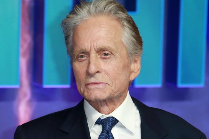 Michael Douglas besuchte in Israel den Kibbuz Be'eri. / Source: Fred Duval/Shutterstock.com