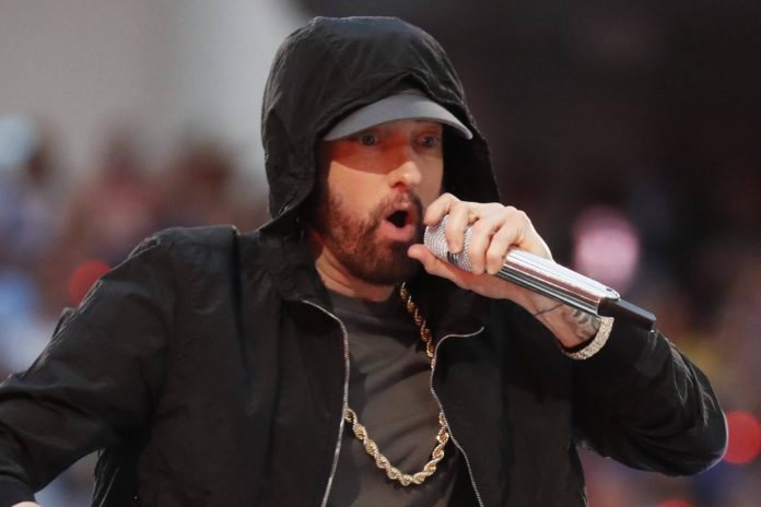 Rapper Eminem meldet sich mit neuer Musik zurück und sorgt wie gewohnt für Diskussionen. / Source: imago/UPI Photo