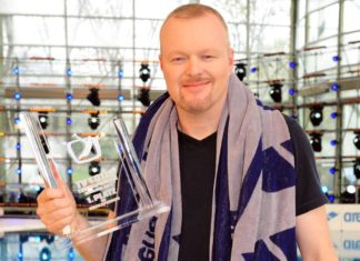 “Turmspringen”: Comeback für Stefan Raabs Show auf ProSieben? Stefan Raab bei einem "TV total Turmspringen"-Fototermin im Jahr 2013. / Source: imago images/APress
