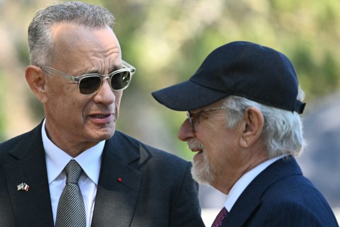 Tom Hanks (l.) und Steven Spielberg bei der US-Zeremonie zum 80. Jahrestag des D-Day am 