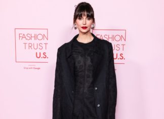 Nina Dobrev: So geht es ihr nach dem schweren Unfall Nina Dobrev bei einem Auftritt in Los Angeles. / Source: Xavier Collin/Image Press Agency/ImageCollect