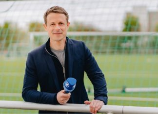 EM 2024: Alexander Bommes sieht Potenzial für Sommermärchen Alexander Bommes berichtet von der EM 2024 in Deutschland. / Source: SWR Presse/Bildkommunikation