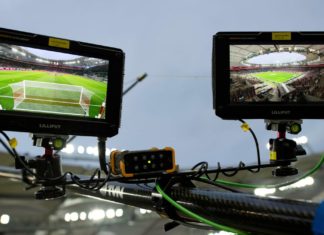 Heim-EM im TV und Stream: Hier können Fußballfans live einschalten Während der Fußball-EM in Deutschland gibt es ein umfassendes Streaming- und TV-Angebot, um alle Spiele live zu sehen. / Source: imago/imagebroker