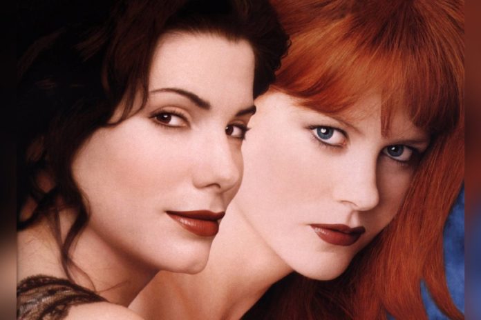 Sandra Bullock (l.) und Nicole Kidman 1998 in 