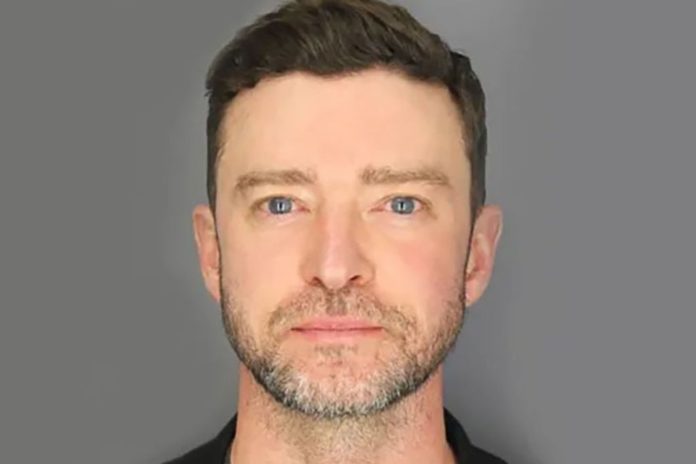 Dieses Foto von Justin Timberlake veröffentlichten die Behörden nach dessen Festnahme. / Source: Sag Harbor Police Department via Getty Images