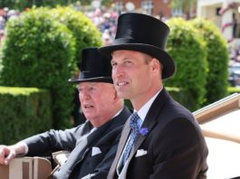 Prinz William nahm in der ersten Kutsche Platz, neben ihm der Graf von Halifax. / Source: imago/i Images