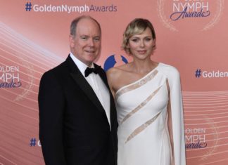 Fürstin Charlène überrascht im gewagten Cut-out-Kleid Fürst Albert und seine Ehefrau Fürstin Charlène besuchten das Monte-Carlo Television Festival. / Source: IMAGO/ABACAPRESS