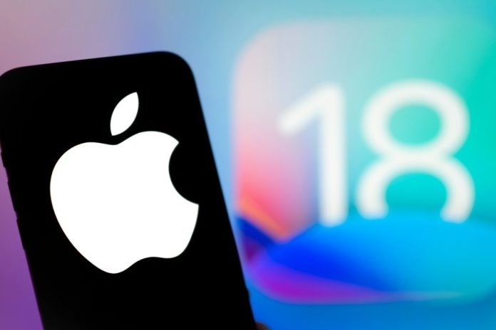 Das anstehende Betriebssystem-Upgrade auf iOS 18 ist nur eine von mehreren Neuerungen, auf die Apple-Nutzer ab Herbst Zugriff haben. / Source: Jaap Arriens/NurPhoto via Getty Images