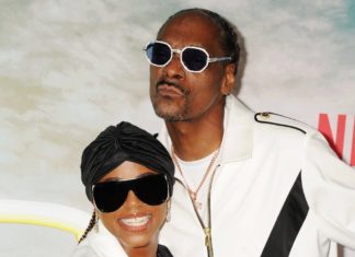 Snoop Dogg feiert 27 Jahre Ehe mit Shante Broadus Shante Boradus und Snoop Dogg sind seit 27 Jahren verheiratet. / Source: IMAGO/MediaPunch