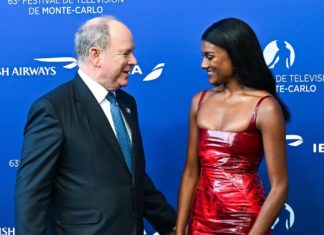 “Bridgerton”-Star Simone Ashley trifft auf Fürst Albert II. von Monaco Fürst Albert II. von Monaco und Simone Ashley in Monte-Carlo. / Source: imago/Starface