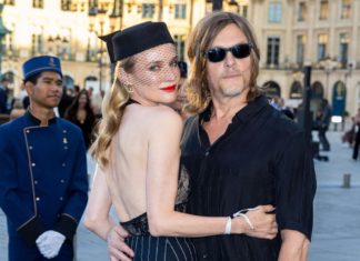 Diane Kruger und Norman Reedus: Kuscheliger Pärchenauftritt in Paris Diane Kruger und Norman Reedus bei der "Vogue World"-Show in Paris. / Source: imago images/Bestimage