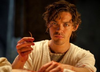 Nach über zehn Jahren: Kinohit “Der Medicus” bekommt Fortsetzung Tom Payne als Titelheld in "Der Medicus". / Source: UFA Fiction/Stephan Rabold