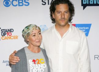 Schwere Vorwürfe von Shannen Doherty: “Mein Ex hofft, dass ich sterbe” Shannen Doherty und Kurt Iswarienko waren elf Jahre verheiratet. / Source: imago/Depositphotos