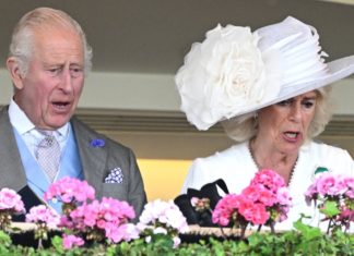 Empört: Camilla echauffiert sich beim Royal Ascot König Charles und Camilla wirken am dritten Tag vom Royal Ascot nicht glücklich. / Source: imago/PA Images