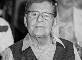 Trauer um Eberhard Hertel: Stefanie Hertels Vater wurde 85 Jahre alt Eberhard Hertel, hier 2024 abgelichtet, war besonders in der DDR als Musiker erfolgreich. / Source: imago images/STAR-MEDIA