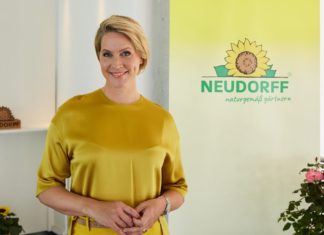 Judith Rakers: Als Gärtnerin braucht sie keinen grünen Daumen Judith Rakers bei der Veranstaltung "Zukunftsperspektiven Garten" in Hamburg. / Source: Neudorff