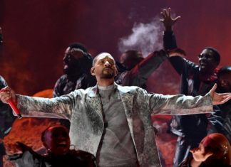 Will Smith kehrt mit neuem Song auf die Bühne zurück Will Smith auf der Bühne der BET Awards. / Source: imago/UPI Photo