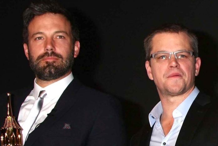 Ben Affleck (li.) und Matt Damon arbeiten an ihrem nächsten Filmprojekt. / Source: s_bukley/Shutterstock.com