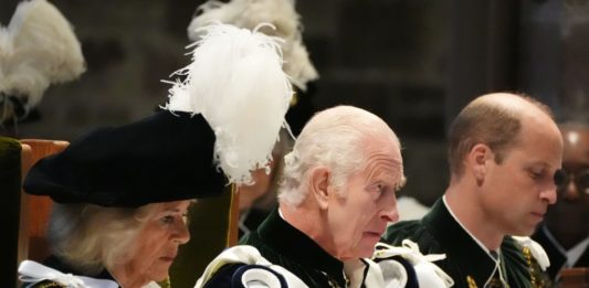 König Charles nimmt Königin Camilla in den Distelorden auf Königin Camilla, König Charles und Thronfolger Prinz William am Mittwoch in Edinburgh. / Source: Andrew Milligan - WPA Pool/Getty Images