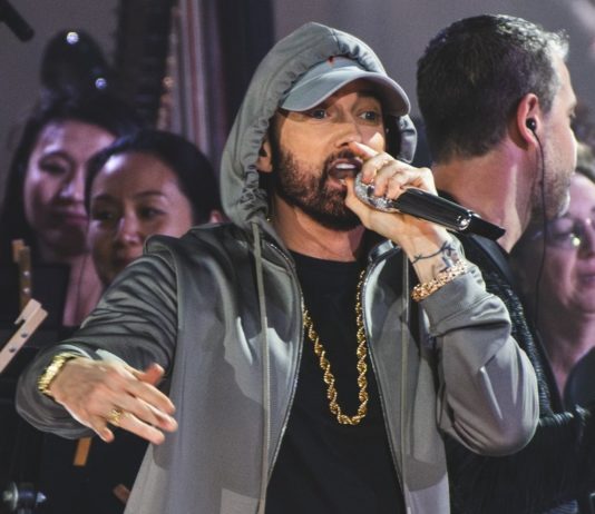 Rapper Eminem kündigt sein neues Album mit einem Horrorvideo an Eminem meldet sich vier Jahre nach seinem letzten Album mit neuen Songs zurück. / Source: Jacob giampa/Shutterstock.com